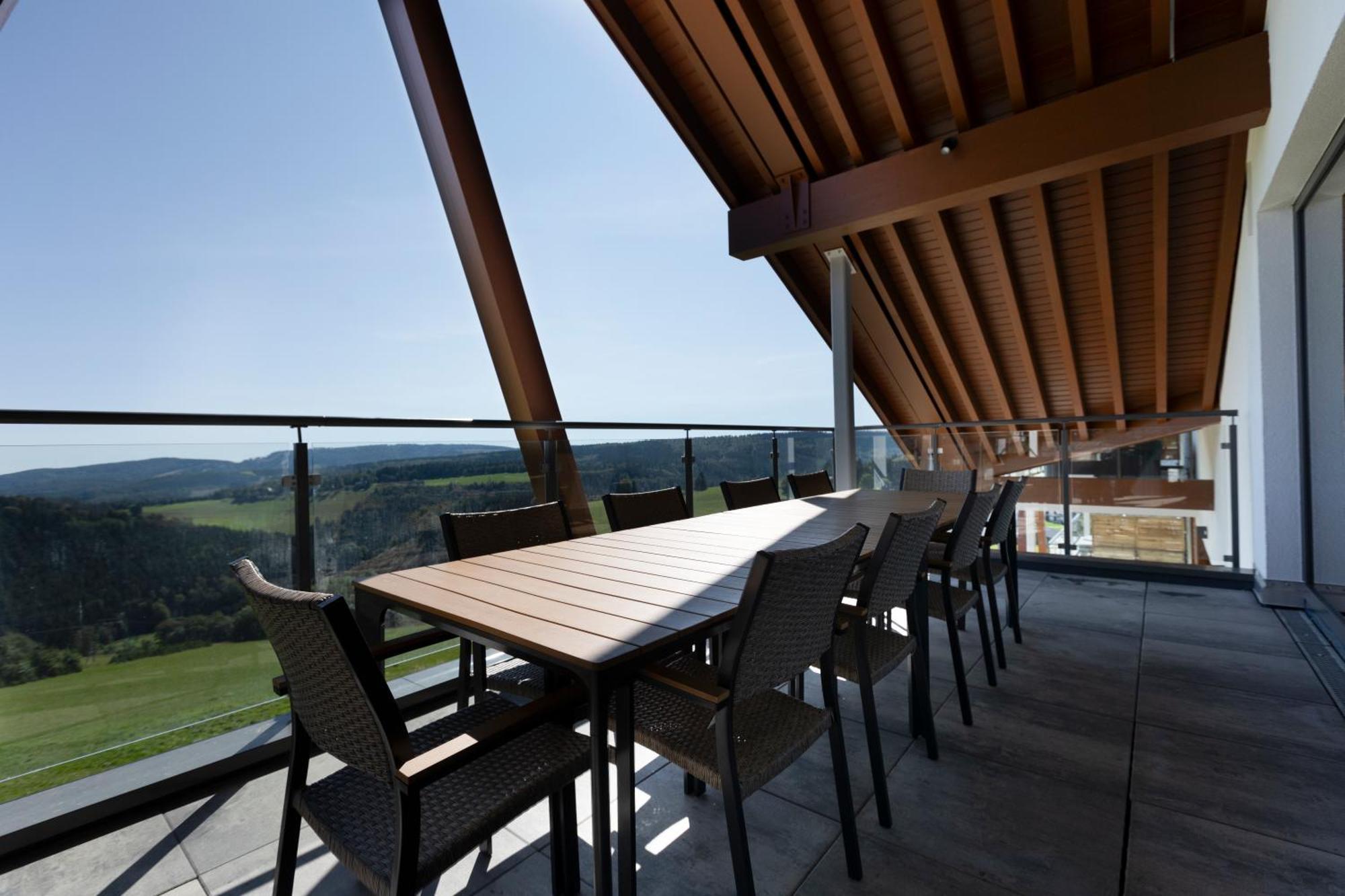 Weitblick Winterberg Aparthotel ภายนอก รูปภาพ
