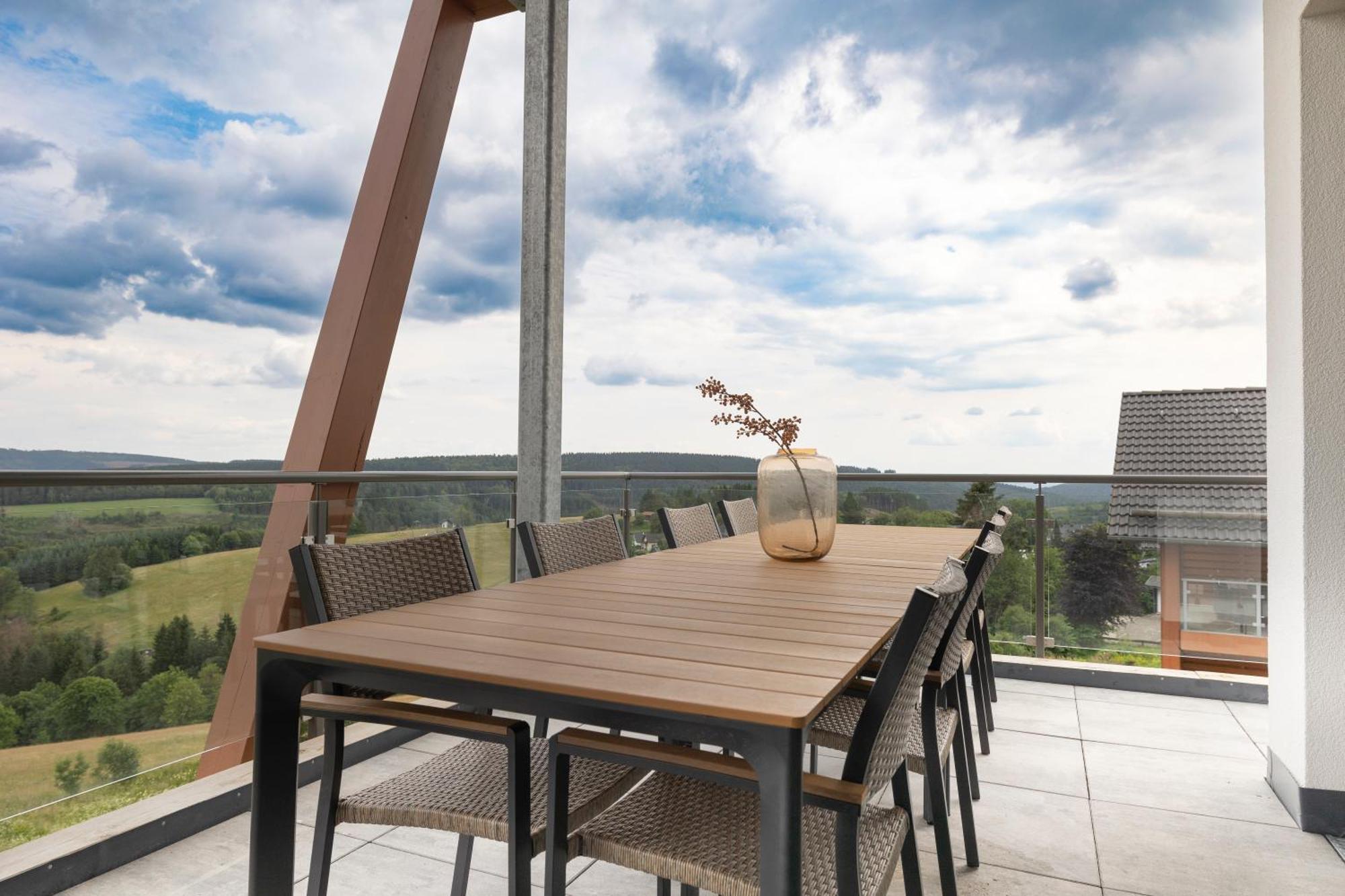 Weitblick Winterberg Aparthotel ภายนอก รูปภาพ