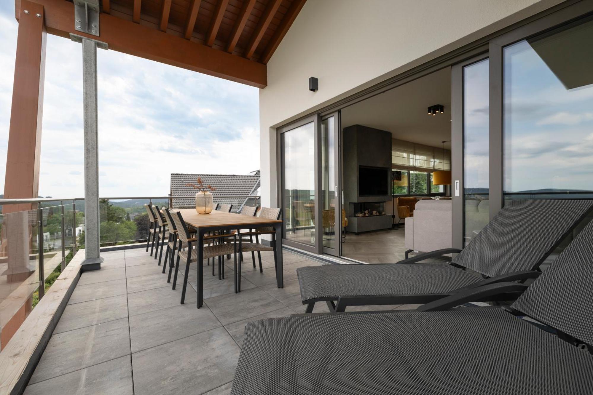 Weitblick Winterberg Aparthotel ภายนอก รูปภาพ